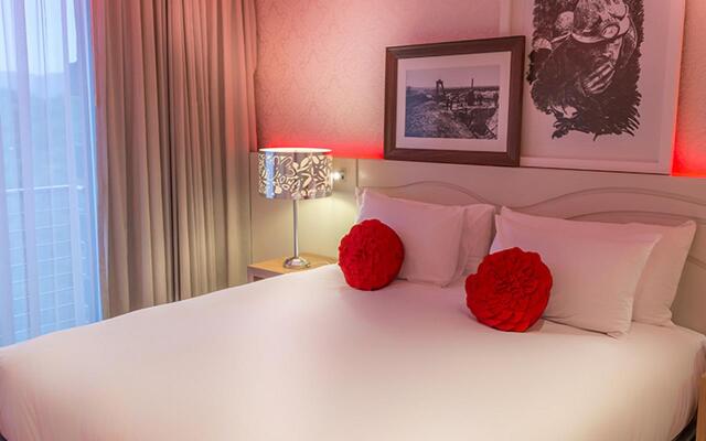 Peermont Metcourt at Thaba Moshate