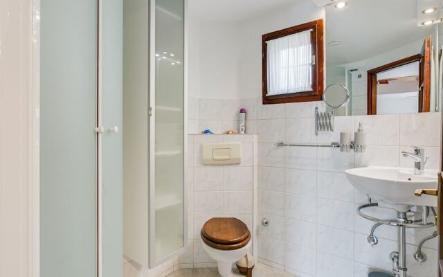 Spacious Holiday Home in Seget Vranjica With Garden