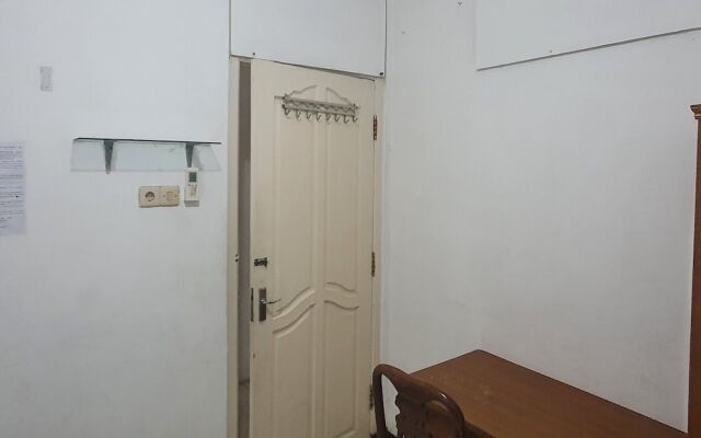 SPOT ON 93681 Qodri Homestay Syariah