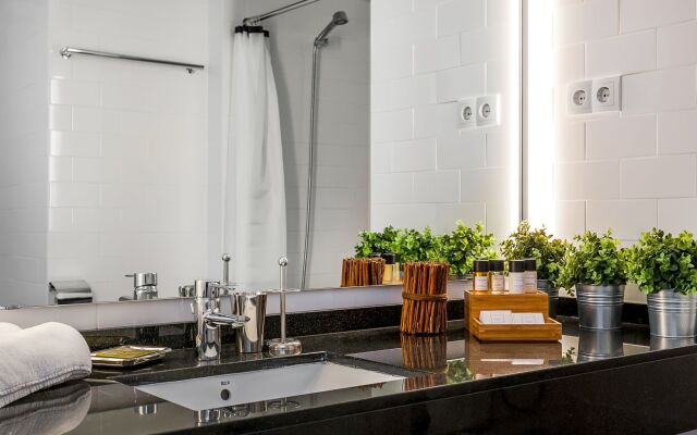 UD Rambla Suites & Pool 41 (1BR) Suite