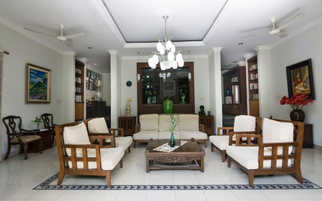 OYO 1059 Roemah Oma Guest House