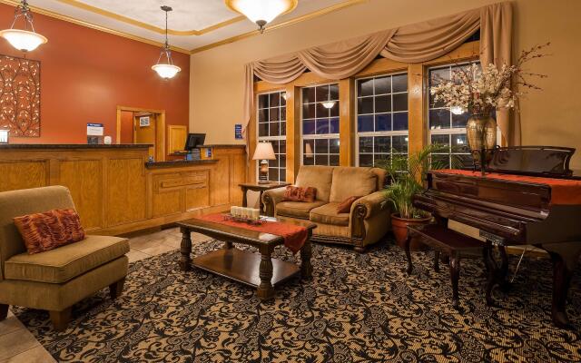 Best Western Plus Bayshore Inn