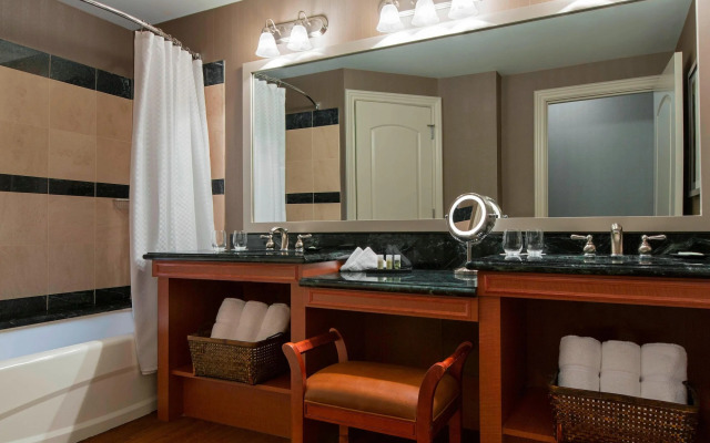 The Westin Houston Downtown
