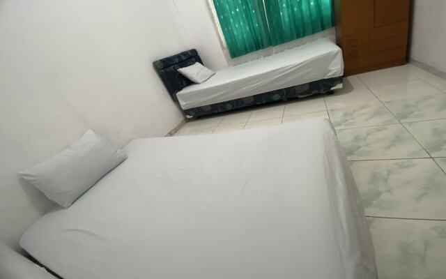 OYO 93839 Aquenda Homestay Syariah