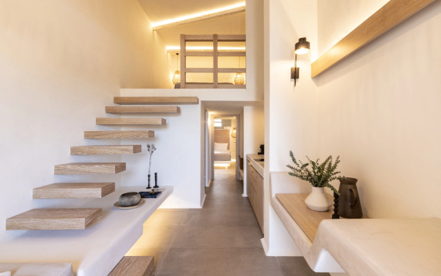 Frescoes Luxury Suites