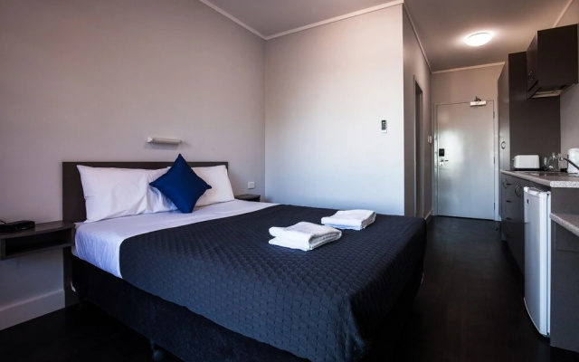Beadon Bay Hotel