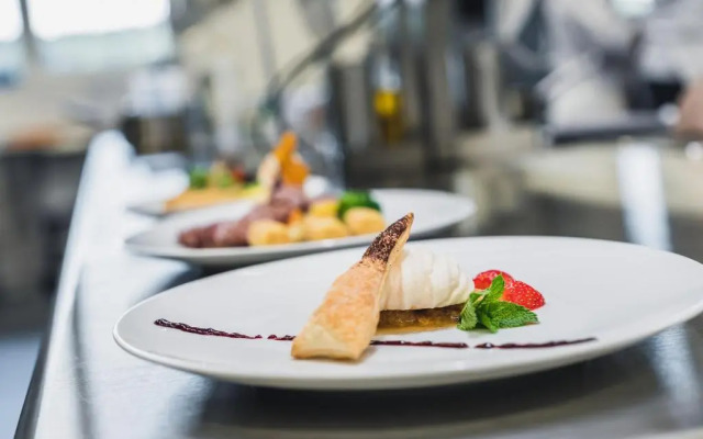 Pflegehotel Sutz-Lattrigen