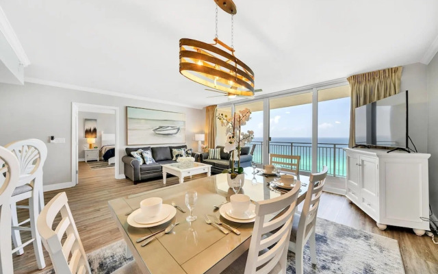 Emerald Beach 1633