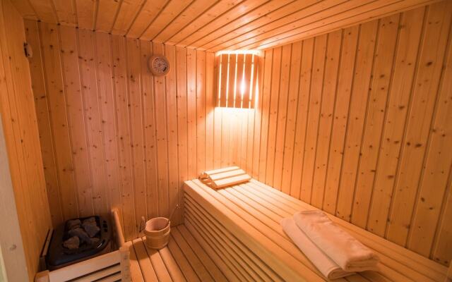 Stunning Home in Icici With Sauna, Wifi and 4 Bedrooms