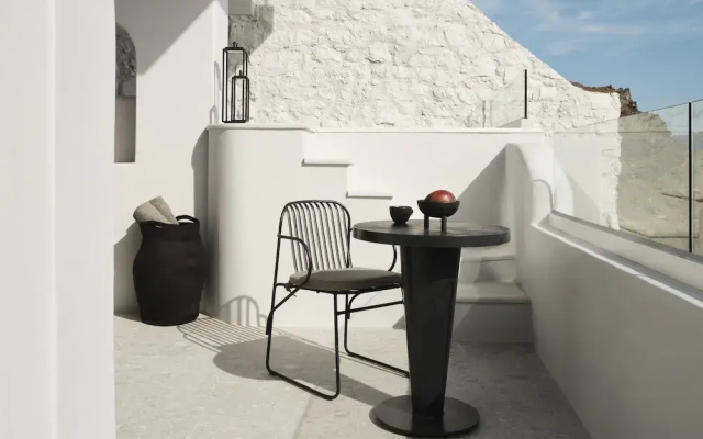 Hom Santorini