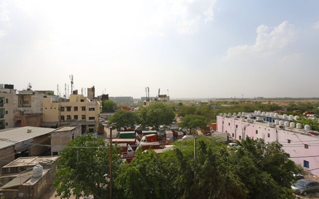 Hotel Om Paradise Near IGI Delhi Airport