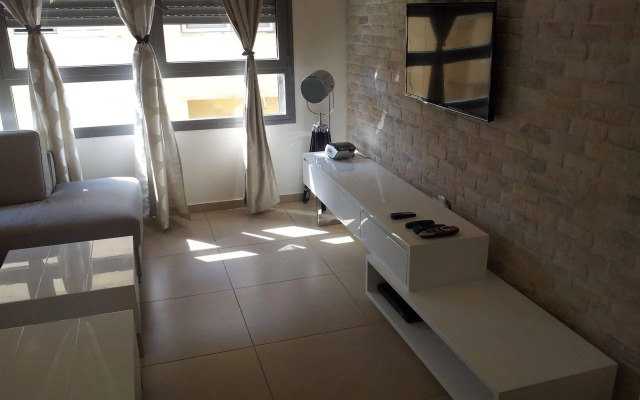 Sunshine Suites