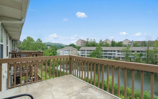 Pondside Paradise Retreat