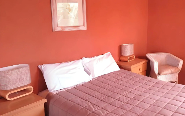 Northpoint Holiday Apartments