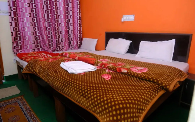 Hotel Him Deep Uttarkashi
