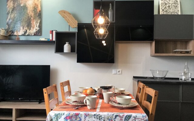 Cosy and Urban Apartment