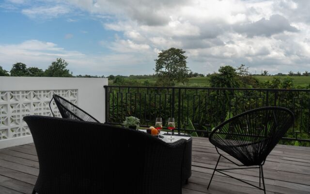 Santorini Luxury Villa