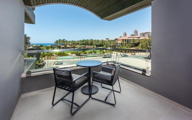 Hotel Faro, a Lopesan Collection Hotel - Adults Only