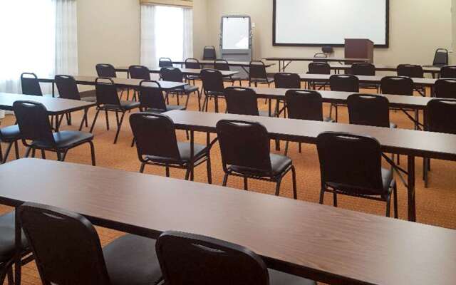 Sleep Inn & Suites Belmont / St. Clairsville