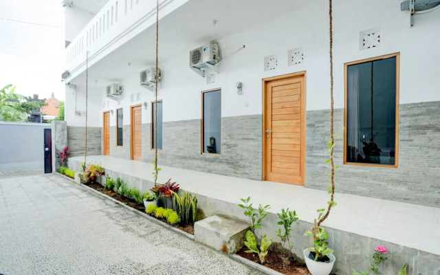 SPOT ON 1942 Asia Residence