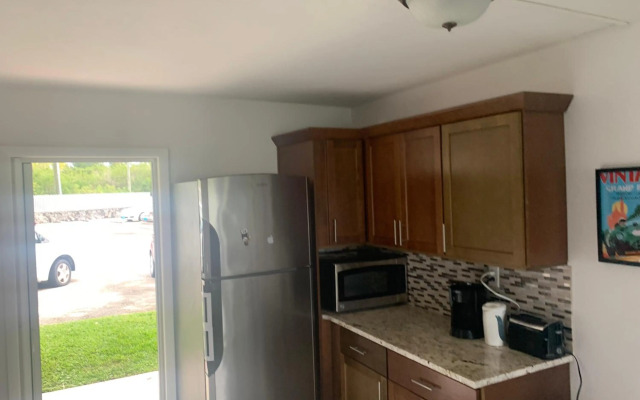 Luxurious Condo near Taino Beach