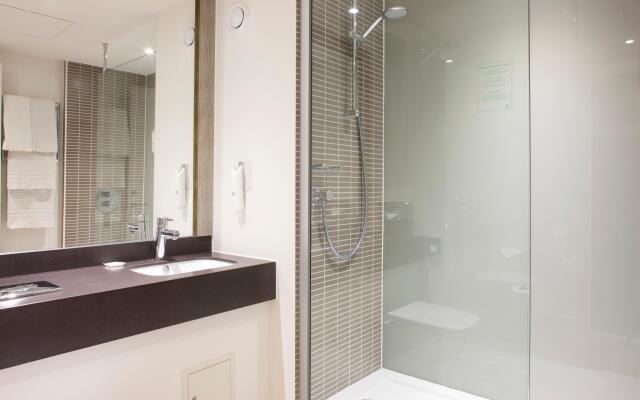 Holiday Inn Lincoln by IHG