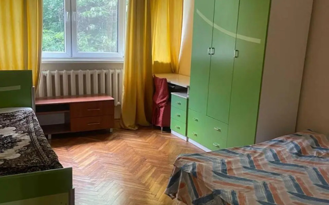 Квартира трехкомнатная