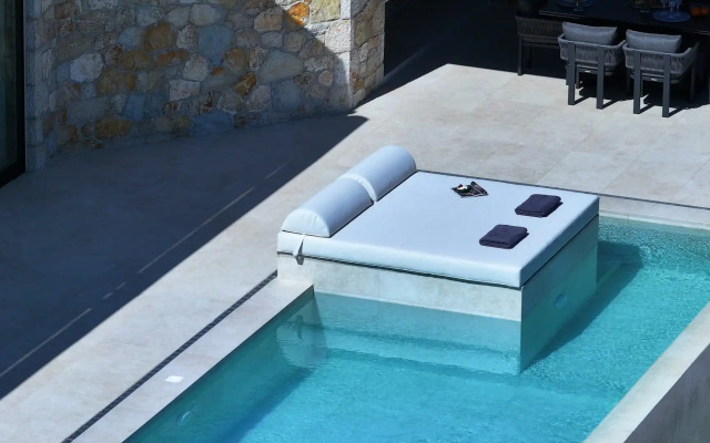 Pothos - Afroditi Villas Collection