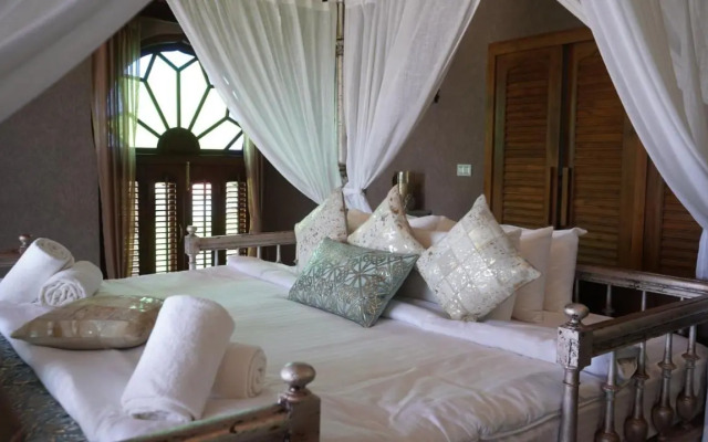 Sifrazhed's Beach Retreat