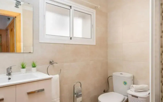 Apartment - 2 Bedrooms with WiFi - 107887
