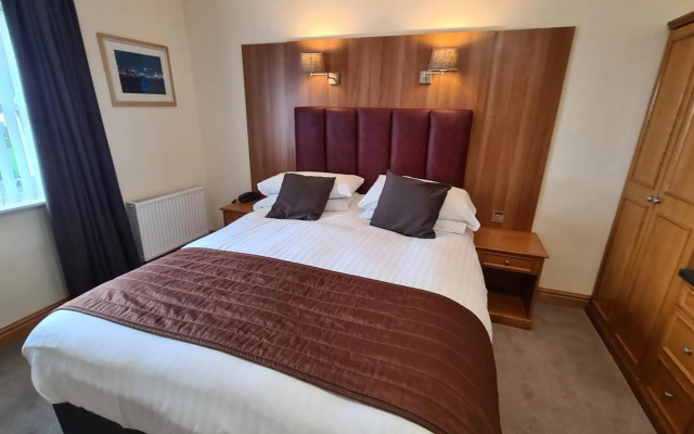 The Royal Hotel