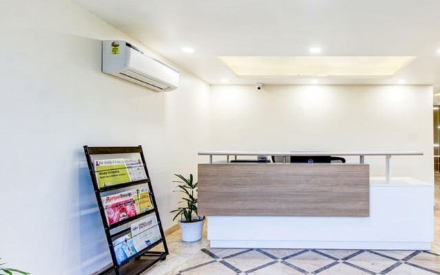 Hotel Mavens Orange Gurgaon