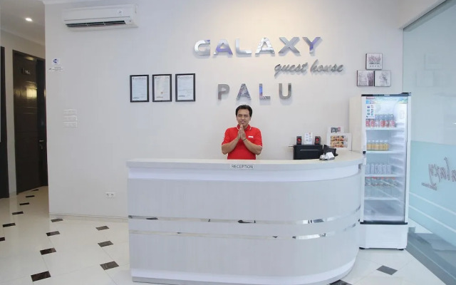 OYO 1100 Galaxy Guesthouse