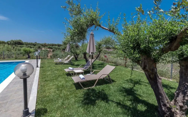 Villa Guinevere-with Private Pool