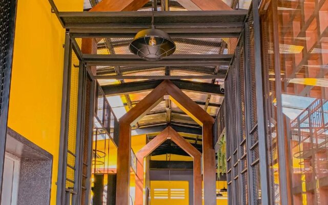 The Twizt Lifestyle Hostel & Hotel