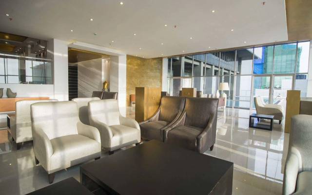 Platinum One Suites