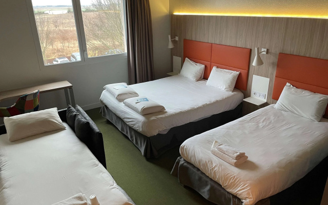 Kyriad Clermont Ferrand Nord - Riom