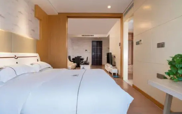 Sunny international apartment