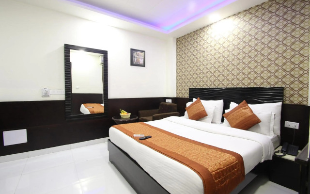 Hotel Hill Palace