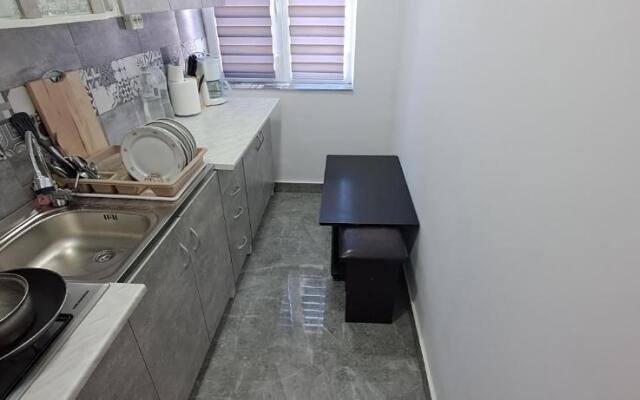 Apartament Bratu strada Rozelor Etaj 3