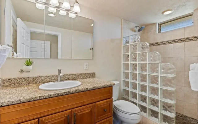 Nani Kai Hale 604 1 Bedroom Condo