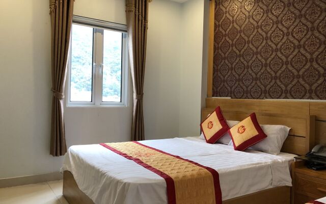 Chu Long Hotel