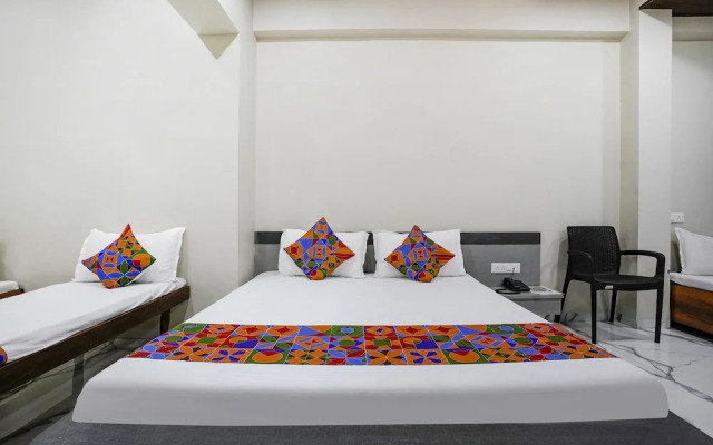 Fabhotel Priya Lodging