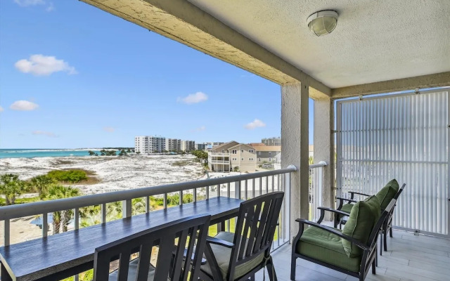 Magnolia House 309 1 Bedroom Condo by RedAwning