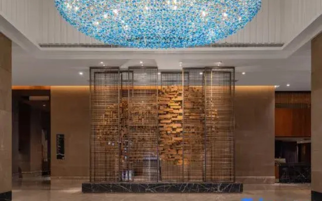 CNHOL  HOTEL (Dongguan  Songshanhu Lake North Station ）
