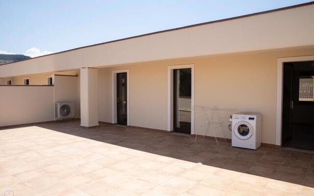 Welcomely - Degli Artigiani - Cane Malu