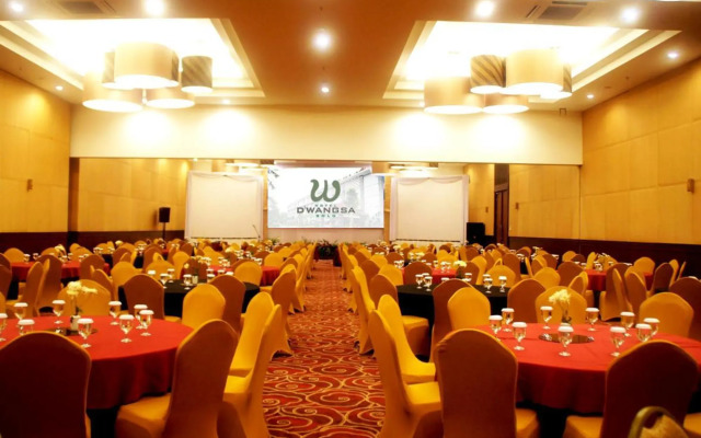 Dwangsa Hotel Solo