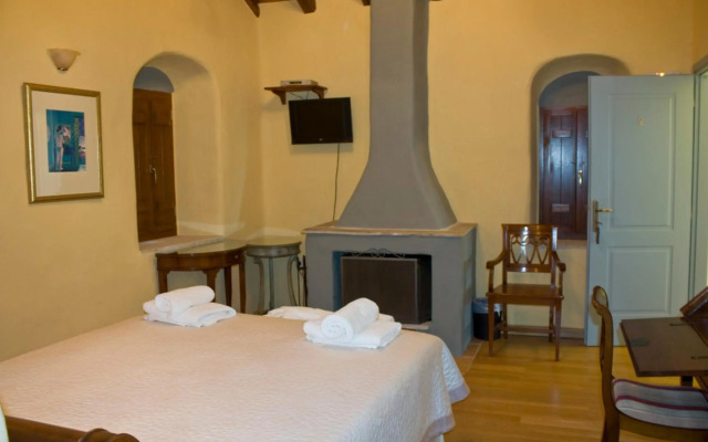 Pyrgos Petropoulaki