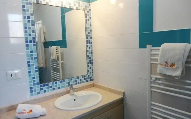 VersoSud - Acton Apartment 14