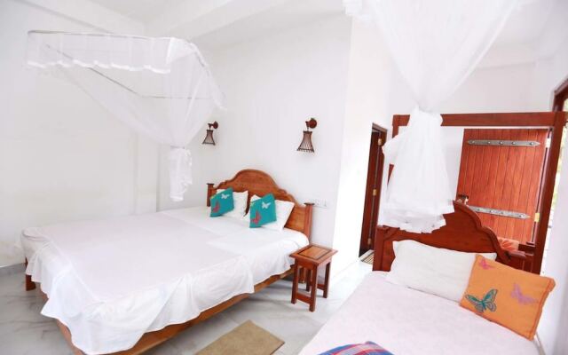 Yoho Cloud Castle Homestay